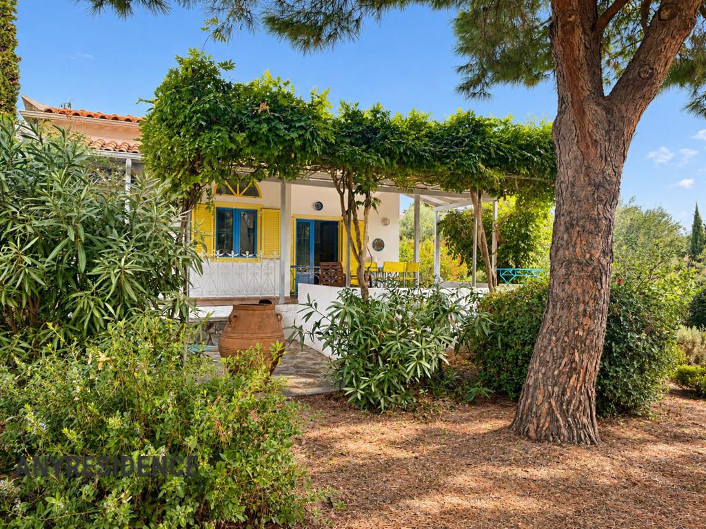 Townhome in Peloponnese, photo #2, listing #2554911