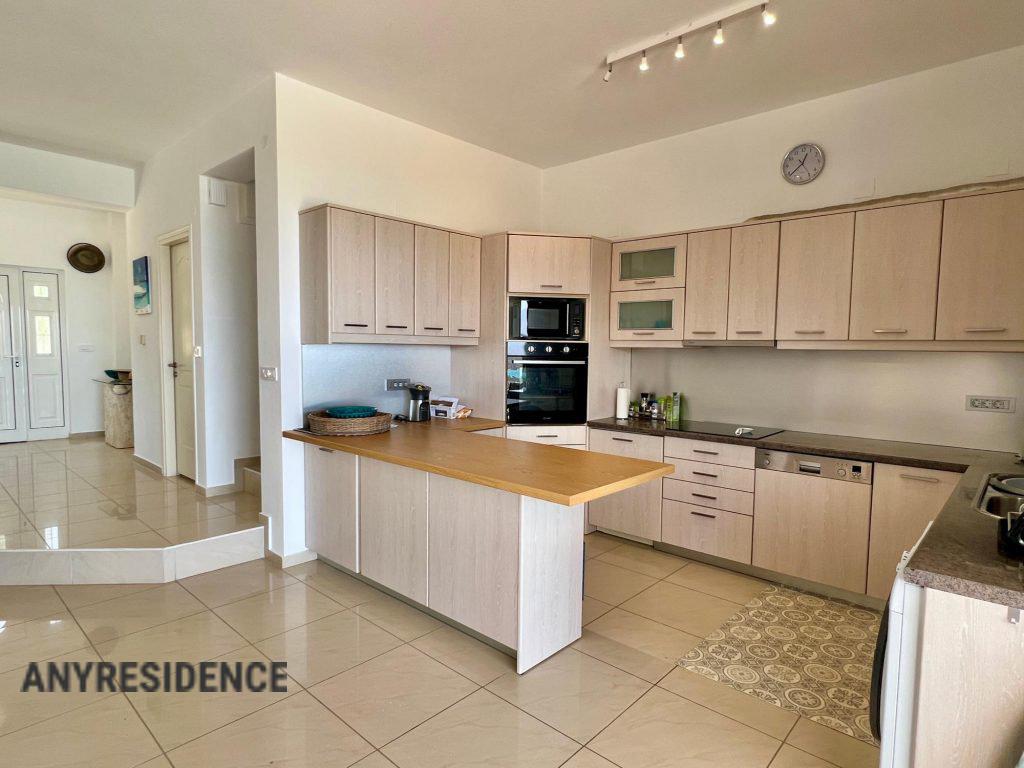 Villa in Kalo Chorio, photo #8, listing #2467049