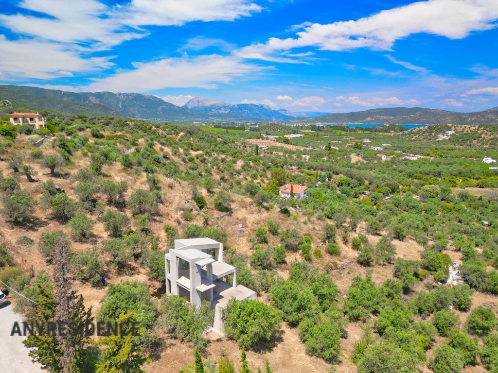 Townhome in Galatas, photo #2, listing #2535558