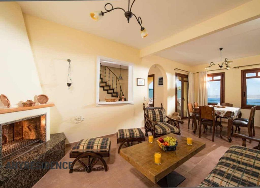 Villa in Chania, photo #2, listing #2483322