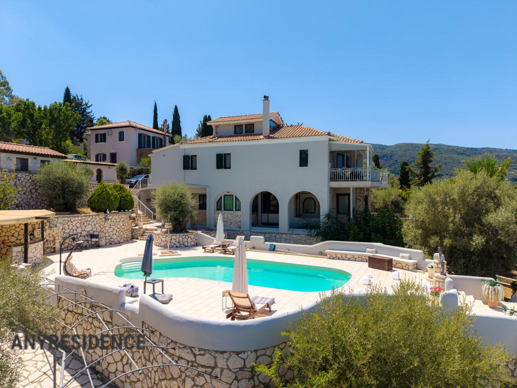 Villa in Lefkas, photo #2, listing #2542126