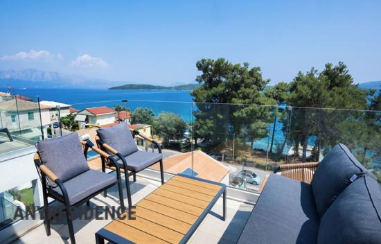 Terraced house in Lefkas