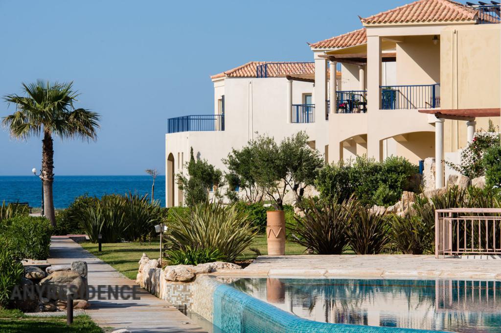 Penthouse in Crete, photo #9, listing #2272567