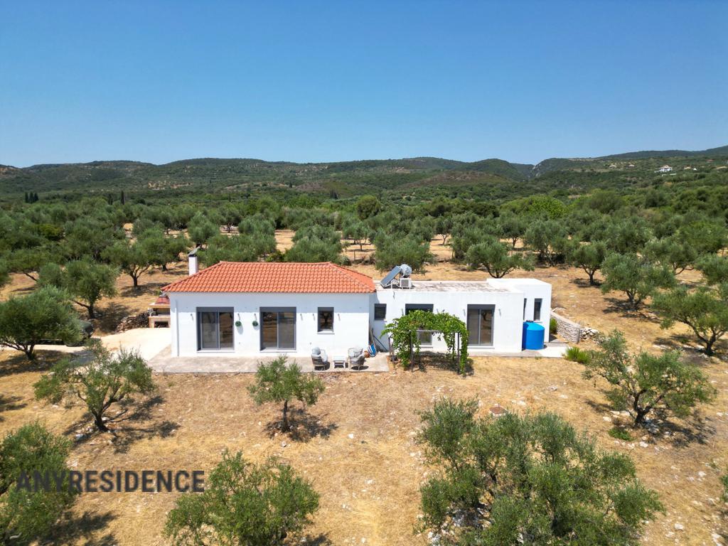 Townhome in Peloponnese, photo #1, listing #2472018