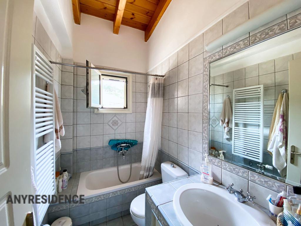 Townhome in Thessalia Sterea Ellada, photo #9, listing #2457557