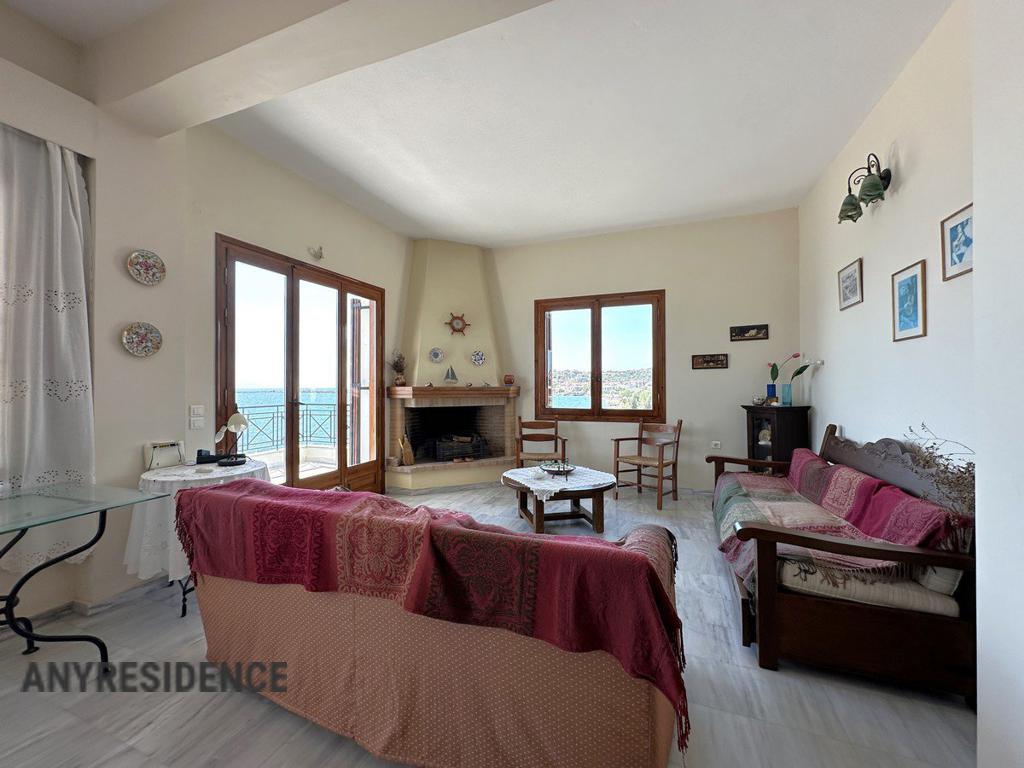 Apartment in Peloponnese, photo #4, listing #2390735