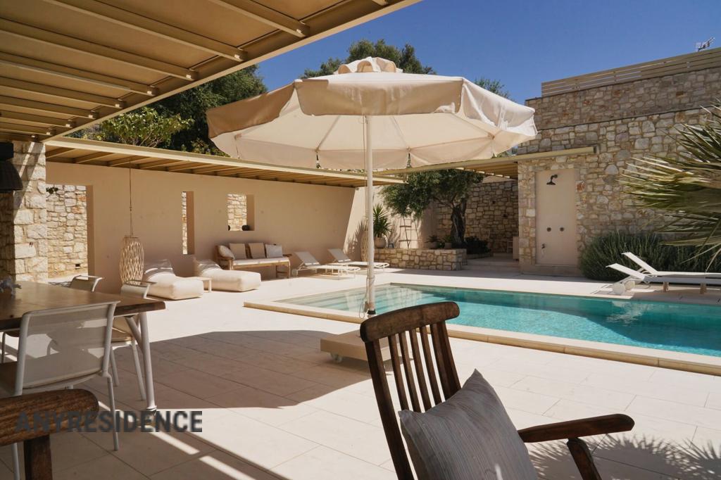 Villa in Peloponnese, photo #5, listing #2334596