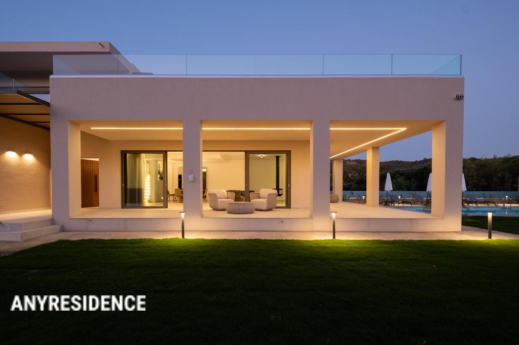 Townhome in Chania, photo #6, listing #2487022