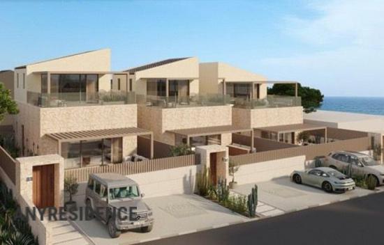 Villa in Polychrono
