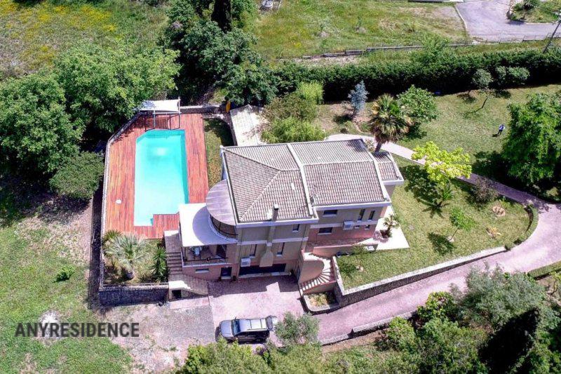 Villa in Corfu, photo #8, listing #2466911