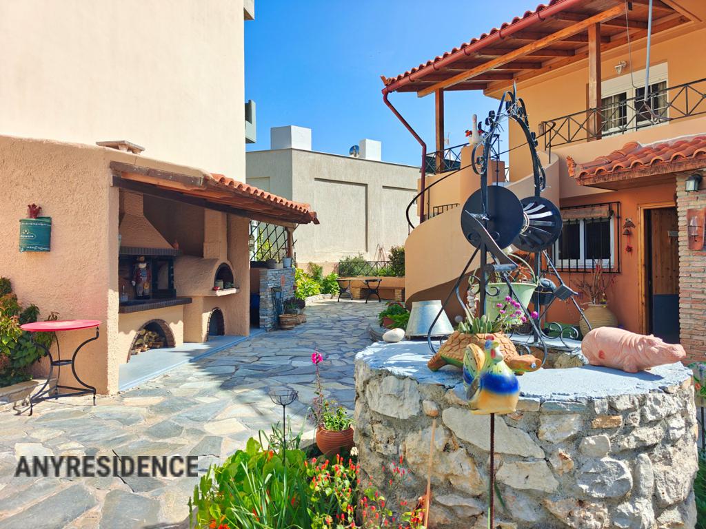 Townhome in Isthmia, photo #3, listing #2523265