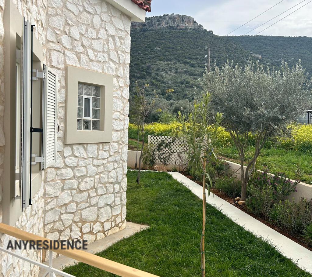 3 room townhome in Peloponnese, photo #6, listing #2458383