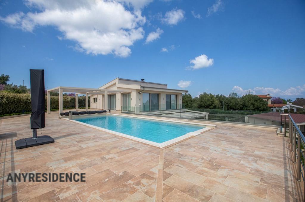 Villa in Kriopigi, photo #7, listing #2532599