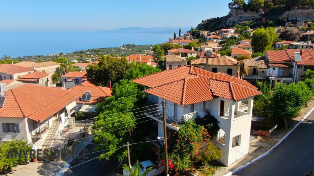 Apartment in Kyparissia, photo #5, listing #2505908