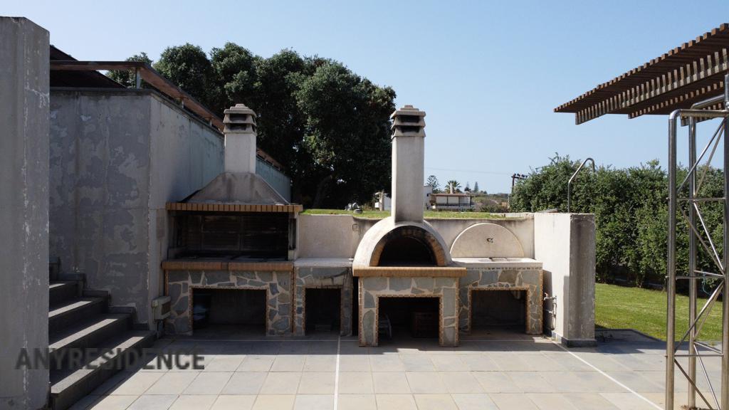 Villa in Chania, photo #10, listing #2519021