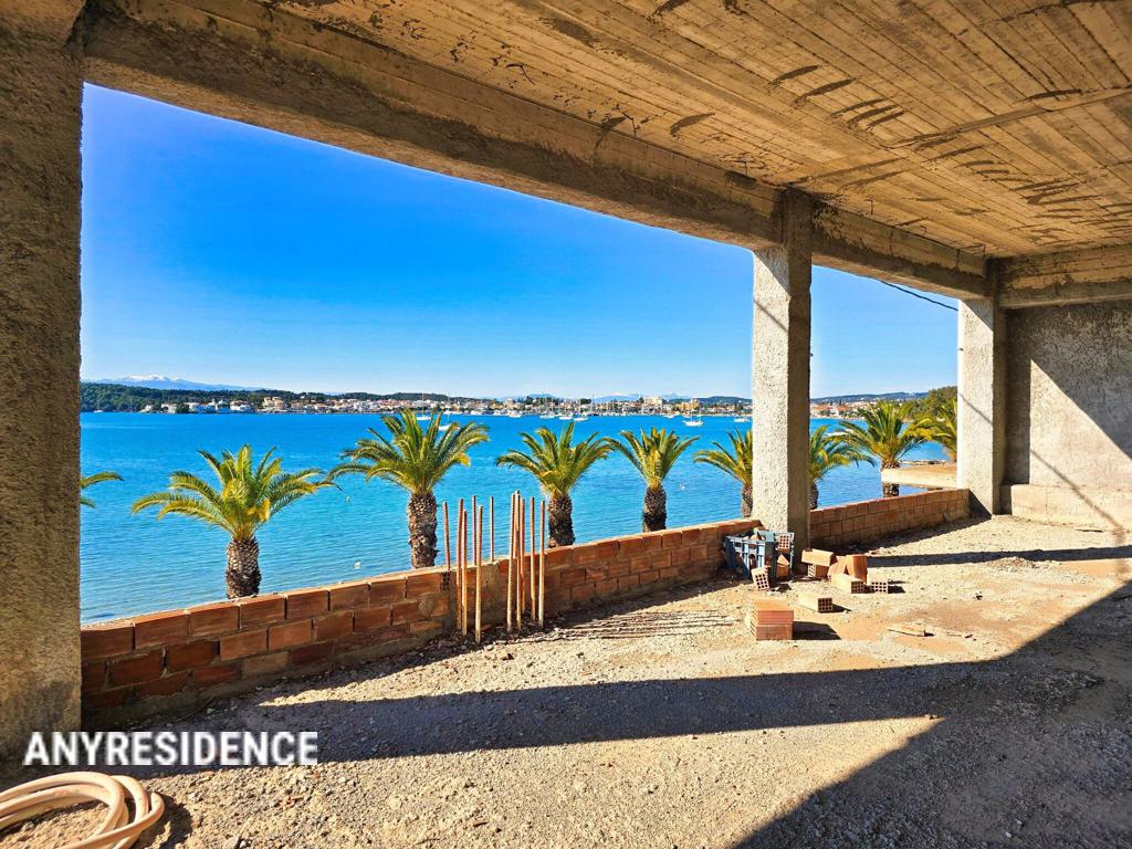 Apartment in Porto Cheli, photo #7, listing #2480615